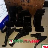 Кронштейн крепления двигателя CY4G22A Dongfeng для погрузчика GSW26