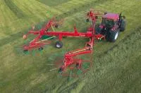 Четырехроторные грабли Kverneland Taarup 95150 C
